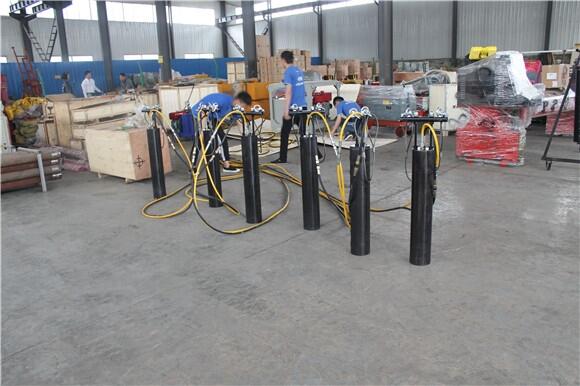 内蒙古辽宁建房遇到岩石劈裂机