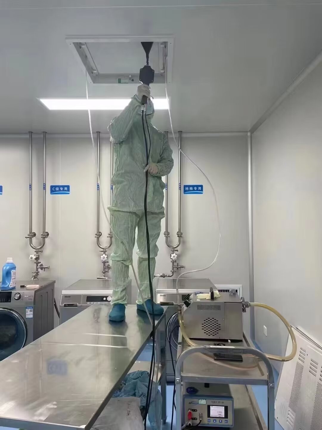 哈尔滨恒温恒湿房间装修