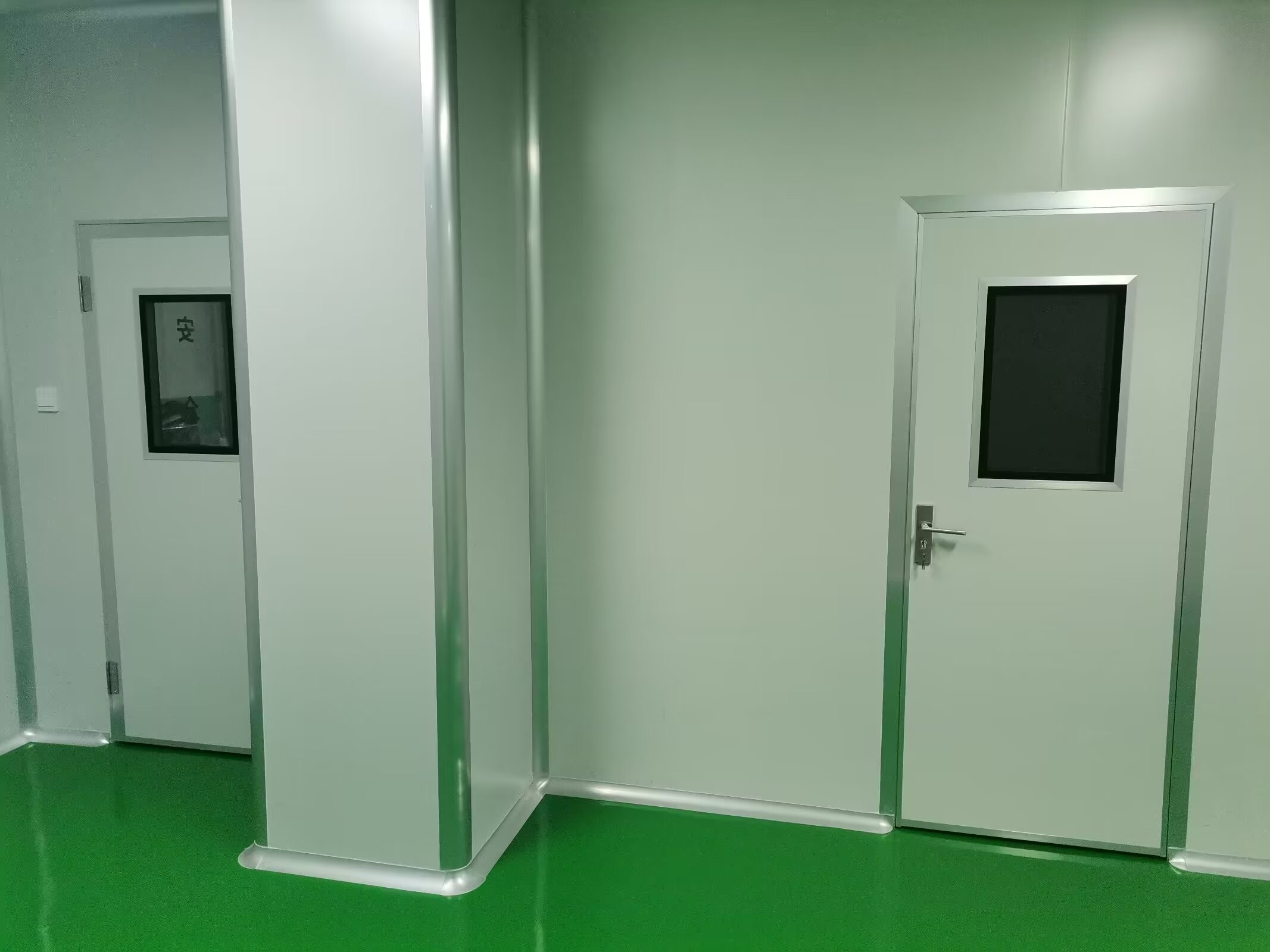 哈尔滨恒温恒湿房间装修