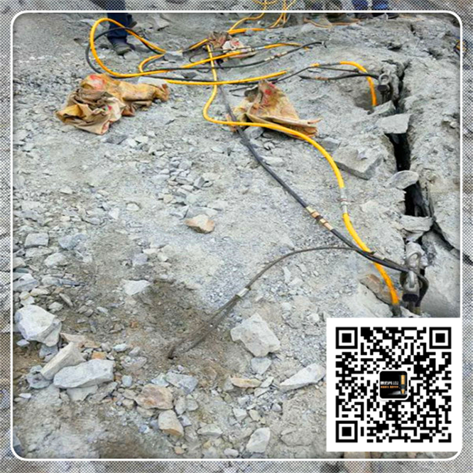 开石棒山体破坚硬石头破碎锤打不动的机器多少钱